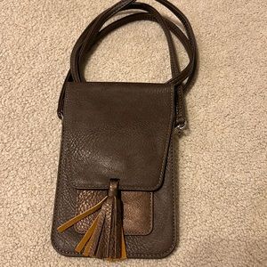 Crossbody Small Wallet Phone Magnetic Closure